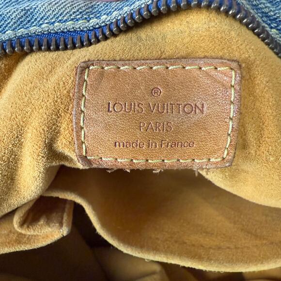💎✨Authentic Louis Vuitton Blue in Denim Crossbody Bag - Picture 7 of 8